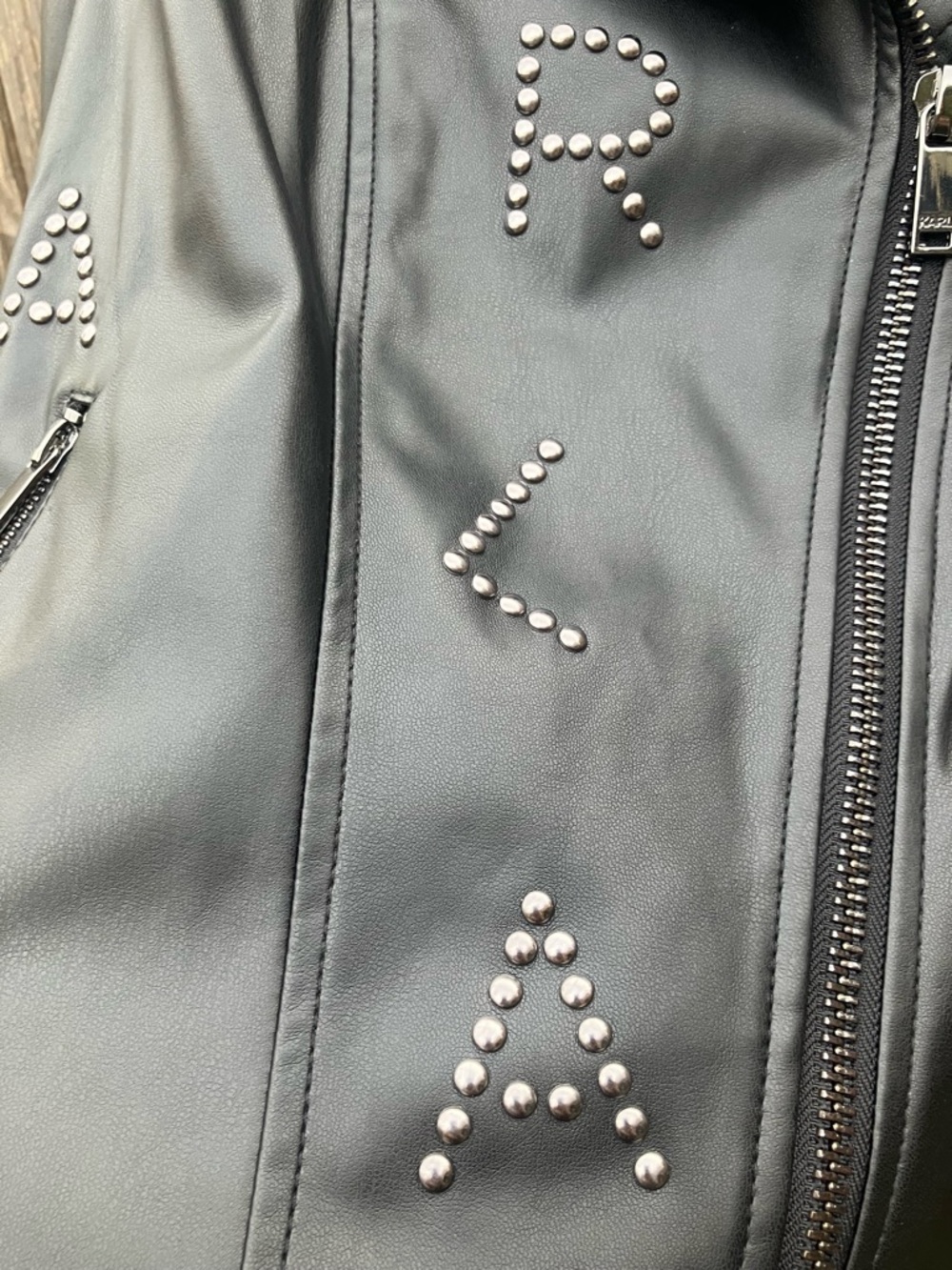 NWT Karl Lagerfeld faux leather - Picture 5 of 9
